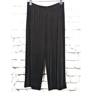 CHICO'S TRAVELERS Textured Polka Dot Slinky Jersey Knit Cropped Pant Sz 1 (M/8)